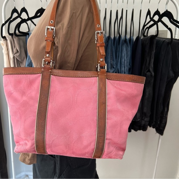 Coach Gallery tote - Picture 7 of 16